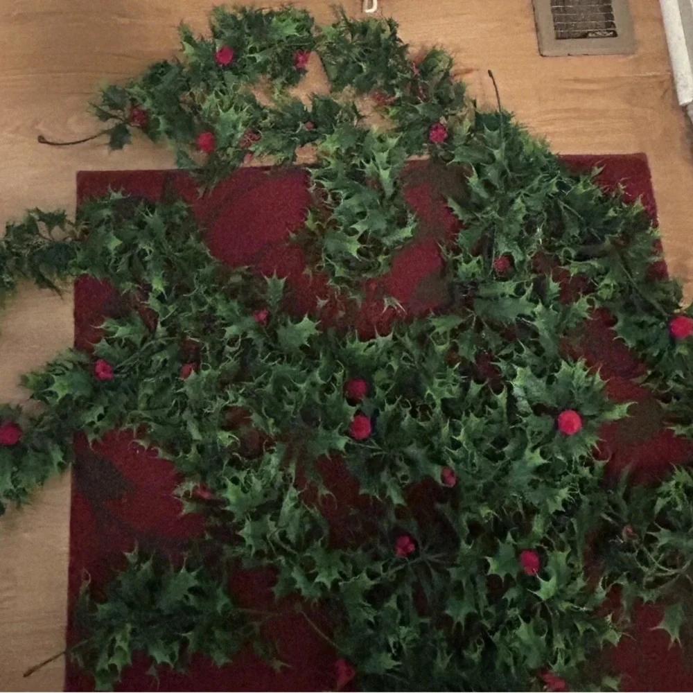 Vtg 1960s Holly & Red Berry Plastic Christmas Garland over 18 Feet!!
